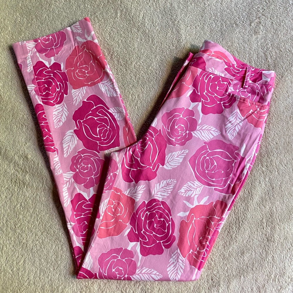🌹Lilly Pulitzer Pant in “Beauty” design -Vintage white label🌹